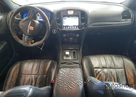 2015 Chrysler 300 S z USA, uszkodzony, nr VIN 2C3CCAGG0FH876380